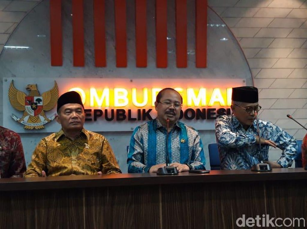 Ombudsman Temukan Maladministrasi di PPDB Zonasi: Pungli-Intervensi Pejabat Ombudsman Temukan Maladministrasi di PPDB Zonasi: Pungli-Intervensi Pejabat
