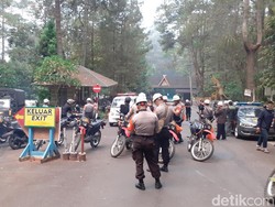 Tangkuban Perahu Erupsi, PVMBG: Radius Aman 1,5 Km