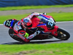Andi Gilang Wakil Indonesia di Suzuka 8 Hours Endurance
