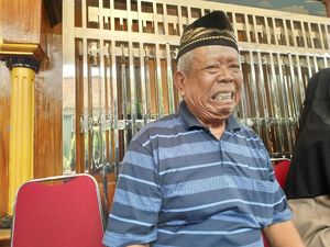 Ayahanda Kaget Bripka Rahmat Effendy Tewas Ditembak Sesama Polisi Ayahanda Kaget Bripka Rahmat Effendy Tewas Ditembak Sesama Polisi