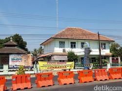 Pasca Kecelakaan, Median Jalan di Pertigaan Wika Boyolali Ditutup