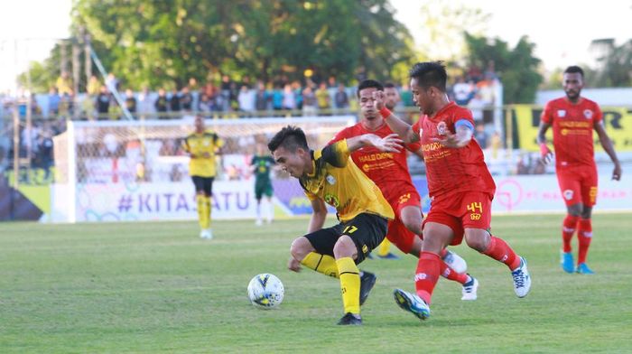 Momen saat Kalteng Putra mengalahkan Barito Putera di laga tandang. (Foto: Bayu Pratama/Antara)