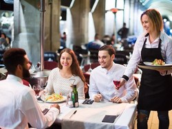 Zodiak Asmara 8 Februari: Aquarius Bersikaplah Dewasa, Scorpio Waspada