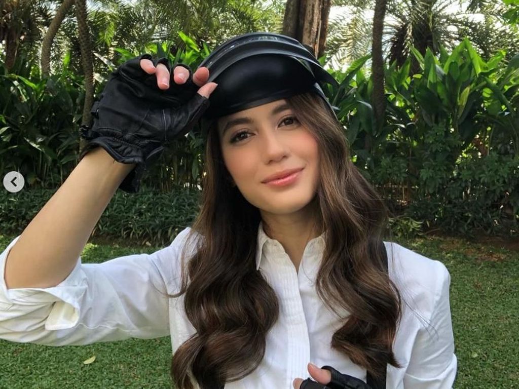 Pevita Pearce Cerita Soal Warnet & Pinangan Jadi Pro Player eSport Pevita Pearce Cerita Soal Warnet & Pinangan Jadi Pro Player eSport