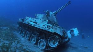 Unik! Ada Museum Militer Bawah Laut di Yordania