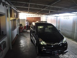 KPK Geledah Rumah Dinas Sekda Kudus