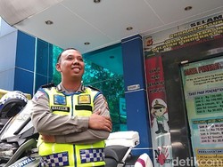 Ditabrak Pemobil, Brigadir Natan: Refleks Badan Saya ke Kap