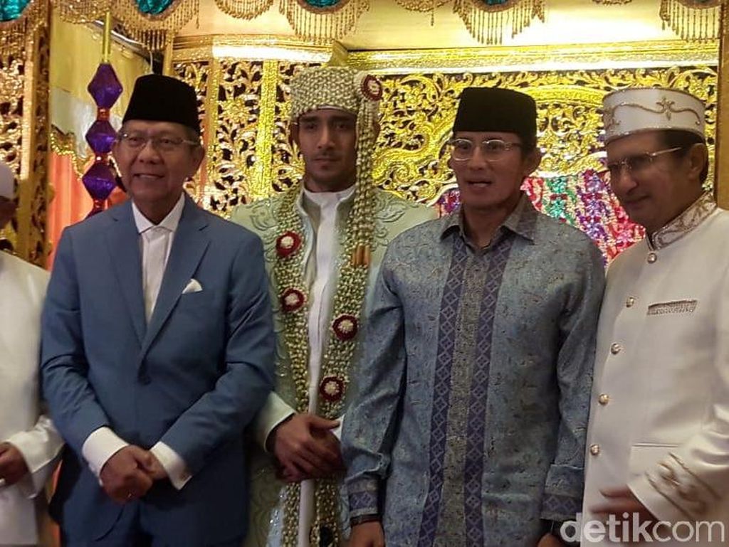 Sandiaga Uno Jadi Saksi Pernikahan Tania Nadira eks Tommy Kurniawan Sandiaga Uno Jadi Saksi Pernikahan Tania Nadira eks Tommy Kurniawan
