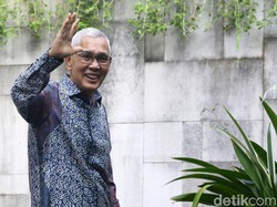Kembali Diterpa Hoax Meninggal Dunia, Try Sutrisno Dipastikan Sehat