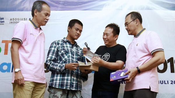 Platform Lokal dalam IoT Makers Creation Tangerang