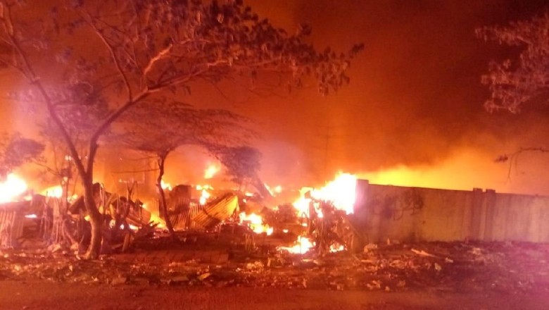 Kebakaran Rumah di Kelapa Dua Jakbar, Tidak Ada Korban Jiwa Kebakaran Rumah di Kelapa Dua Jakbar, Tidak Ada Korban Jiwa