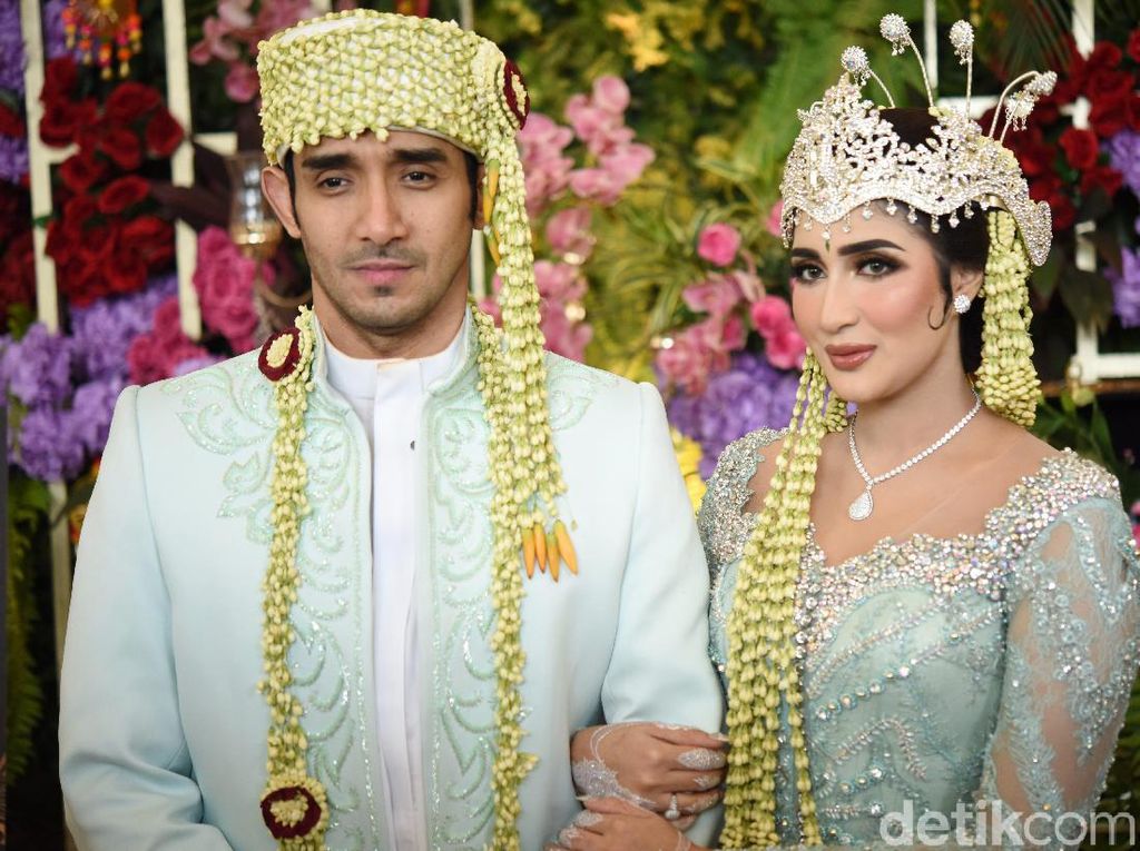 Benarkah Pernikahan Mantan Istri Tommy Kurniawan Habiskan Rp 10 Miliar? Benarkah Pernikahan Mantan Istri Tommy Kurniawan Habiskan Rp 10 Miliar?