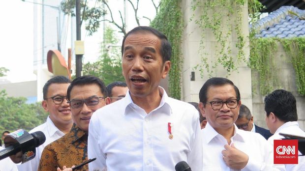 Prihatin dengan ketiadaan inovasi di universitas dalam negeri, Presiden Joko Widodo 'mengancam' akan memberi ruang bagi universitas asing.