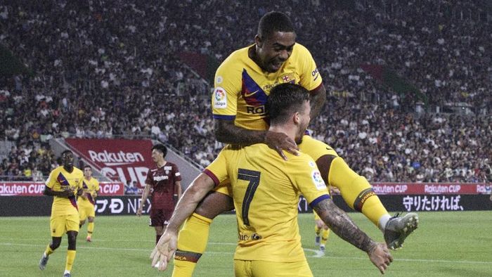 JUDI ONLINE Barcelona kalahkan Vissel Kobe 2-0 (AP Photo/Eugene Hoshiko)