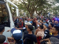 Tegang! Bus Persija Dilempari di Stadion Mattoanging Makassar
