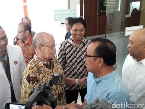Jokowi Kirim Dokter Kepresidenan Pantau Kondisi Buya Syafii Maarif