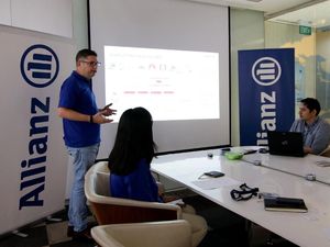 Investasi Allianz di Platform Layanan Kesehatan Online