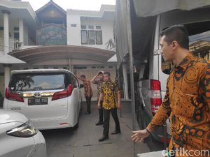 Prabowo Sambangi Kediaman Rachmawati, Bahas Apa?