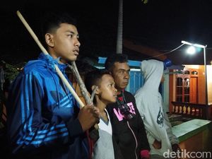 Teror Penggedor Pintu Misterius, Polisi Imbau Warga Patroli Tak Bawa Sajam Teror Penggedor Pintu Misterius, Polisi Imbau Warga Patroli Tak Bawa Sajam