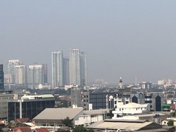 Jakarta Pagi Ini Kota Kedua Berpolusi, Ini Penampakan Langitnya