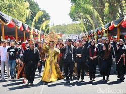 Buka Banyuwangi Ethno Carnival, Menteri Pariwisata: Keren Sekali