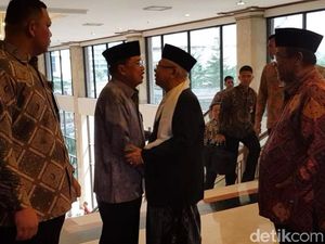 Disambut Maruf Amin, JK Hadiri Milad Ke-44 MUI