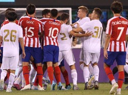 Kericuhan terjadi pada menit ke-63. Thomas Lemar dilanggar keras oleh Dani Carvajal, aksi itu dibayar kontan oleh Costa.