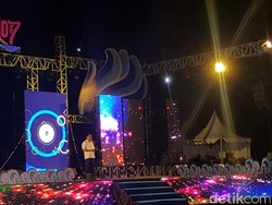 Kegembiraan Warga Sambut Manado Fiesta 2019