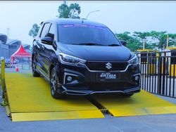 Pengunjung Jajal Rute Test Drive GIIAS 2021, Apa Rasanya?