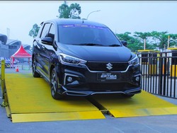 Pengunjung Jajal Rute Test Drive GIIAS 2021, Apa Rasanya?