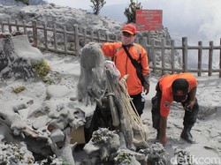 Erupsi Tangkuban Perahu Tak Pengaruhi Sesar Lembang, Warga Diminta Tenang