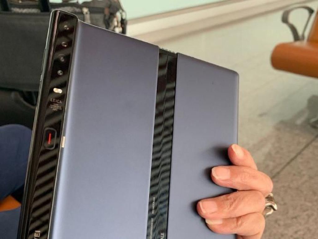 Bos Huawei Pamer Huawei Mate X, Tanda-tanda Siap Rilis? Bos Huawei Pamer Huawei Mate X, Tanda-tanda Siap Rilis?