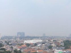 Data AirVisual Minggu Siang: Kualitas Udara DKI Terburuk Ketiga