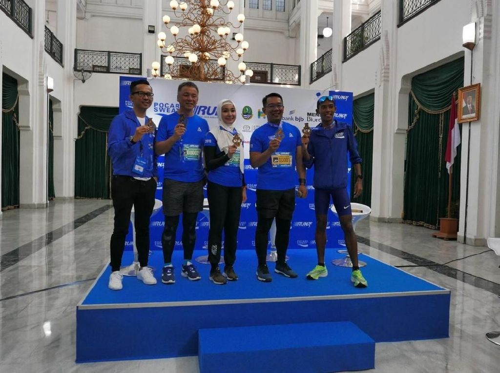 10 Ribu Pelari Ikut Ajang Pocari Sweat Run Bandung 2019 10 Ribu Pelari Ikut Ajang Pocari Sweat Run Bandung 2019