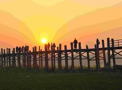 Jembatan Kayu Paling Bersejarah di Myanmar