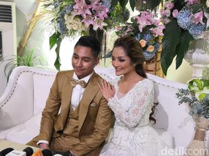 Tak Ada Rencana Honeymoon, Siti Badriah Gaspol soal Momongan Tak Ada Rencana Honeymoon, Siti Badriah Gaspol soal Momongan