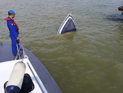 Kapal SB Tenggiri Karam di Perairan Kepri