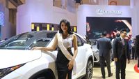 Cantiknya Miss Auto Show 2019