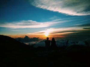 Mendaki Gunung Arjuno via Cangar, Ada Lubang Uap Ajaib!