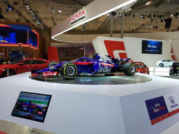 Mobil Formula 1 Honda yang Sedot Perhatian Pengunjung GIIAS 2019