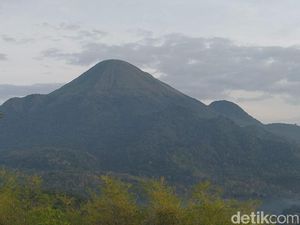 5 Fakta Gunung Penanggungan yang Sering Disebut Miniatur Semeru 5 Fakta Gunung Penanggungan yang Sering Disebut Miniatur Semeru