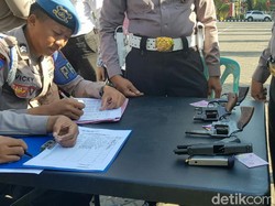 99 Senjata Api Anggota Polres Situbondo Diperiksa