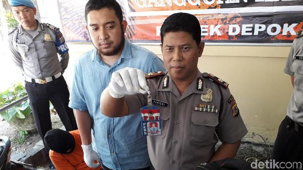 Jumpa pers masalah pencurian oleh wartawan gadungan di Sleman. 