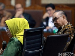 Eni Ungkap Pesan Sofyan Basir: Anak-anak Saya Diperhatikan biar Happy