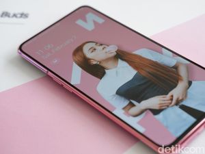 Intip Bocoran Samsung Galaxy A82, Bakal Pakai Snapdragon 855+ Intip Bocoran Samsung Galaxy A82, Bakal Pakai Snapdragon 855+