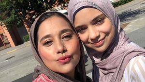 7 Potret Pesona Isabelle Tramp, Putri Ayu Azhari yang Ultah ke-16