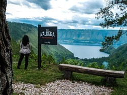 Menpar Minta Semua Bupati di Danau Toba Percepat Infrastruktur