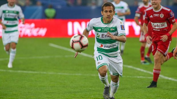 Egy Maulana Vikri memperkuat Lechia Gdansk, yang sebagian sahamnya dimiliki Yusuf Mansur