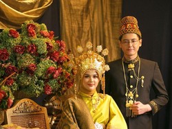 Bukti Roger Danuarta Sudah Dapatkan Restu Ayah Cut Meyriska