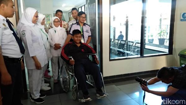 Begini Kondisi Aria Usai Jalani Operasi Bedah Plastik